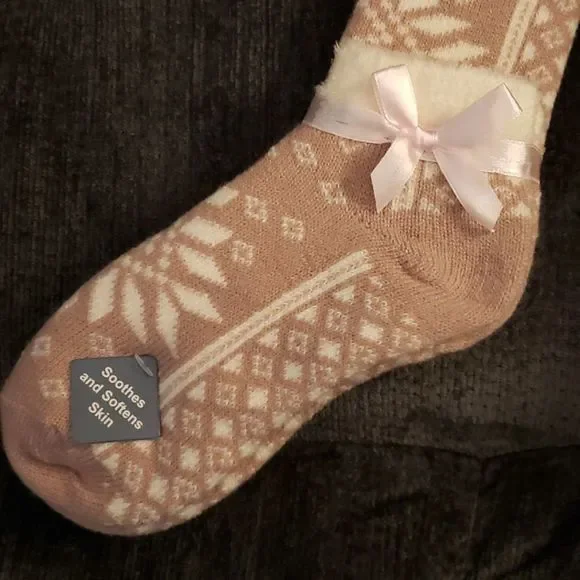 MinxNY Aromasoles Women's Socks - 2 Pair Bundle NWT - Picture 7 of 9